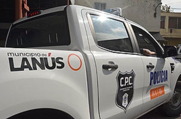 Lanús: Confundió a policías con delincuentes y los baleó | Actualidad