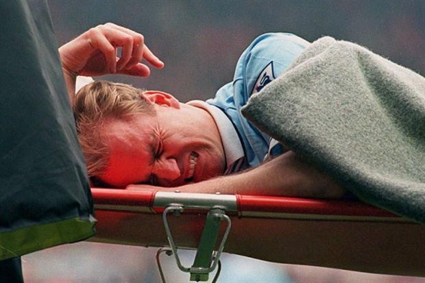 Así está su pierna 19 años después de la lesión que lo obligó a dejar el fútbol | Deportes