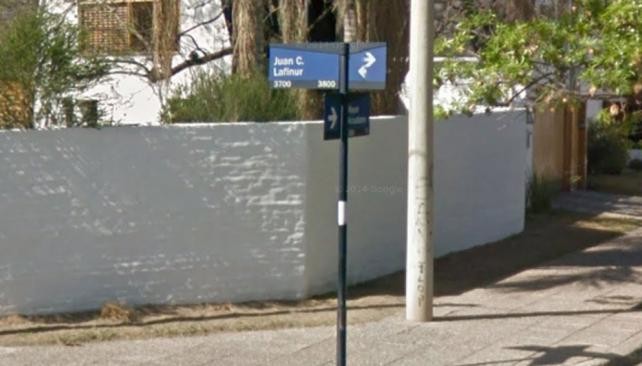 Tragedia: se desprendió el portón de su casa cuando lo abría y aplastó al hijo | Actualidad