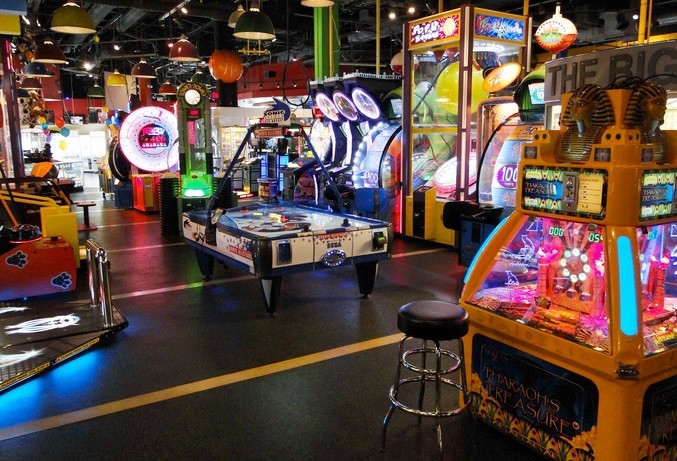 La AFIP allanó locales de Sacoa por evasión y fraude | Actualidad