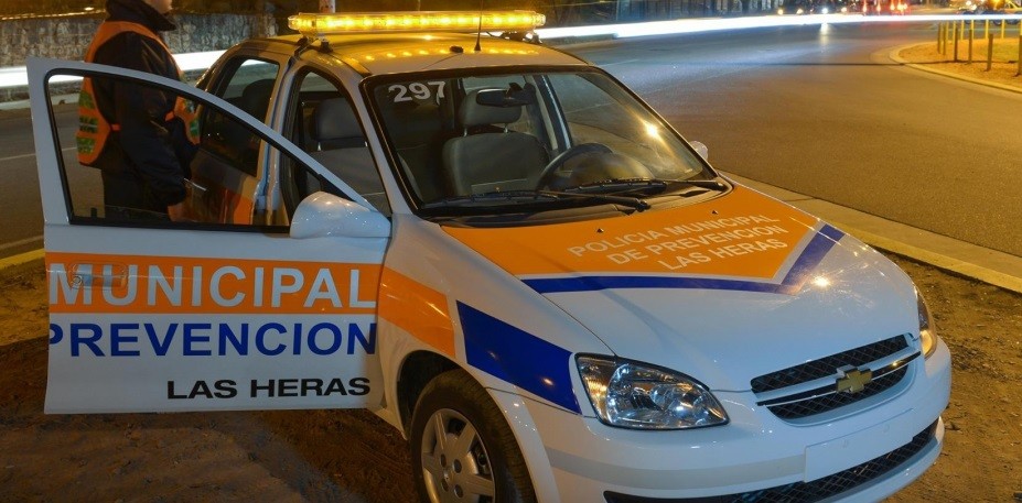 Mendoza: agentes de prevención encerraron a compañera en el baúl del auto y lo grabaron | Actualidad
