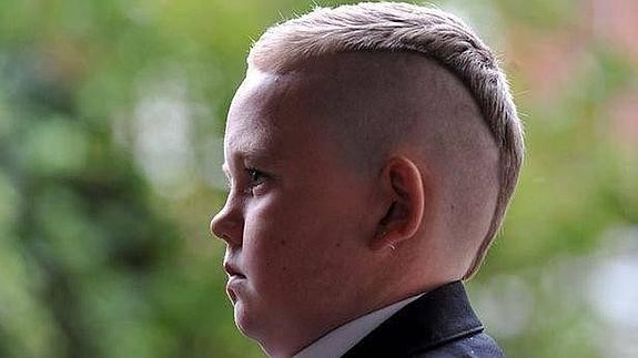 Colegio británico mandó a un chico a su casa porque se cortó el pelo como el "Kun" Agüero | Deportes