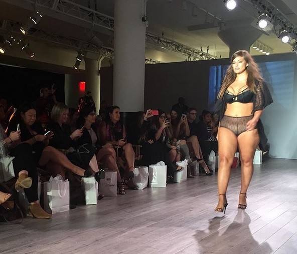 Ashley Graham, la modelo "extra large" que sedujo a la Semana de la Moda de New York | Espectáculos