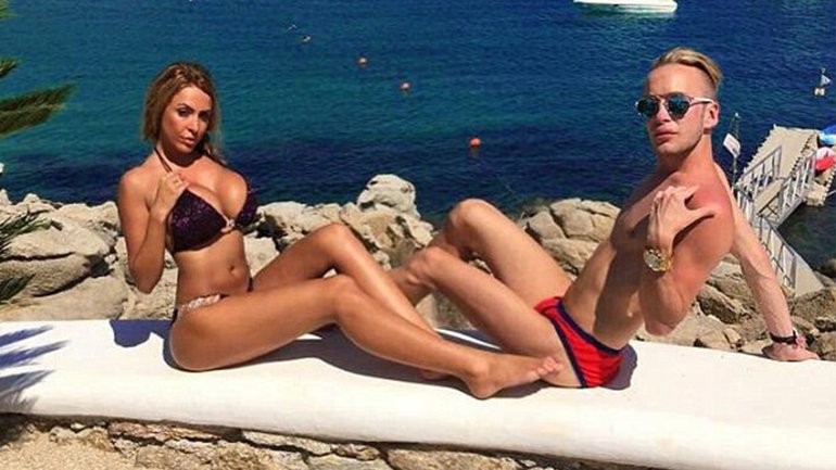 La pareja que gastó 300 mil dólares para ser iguales a Barbie y Ken | Curiosidades