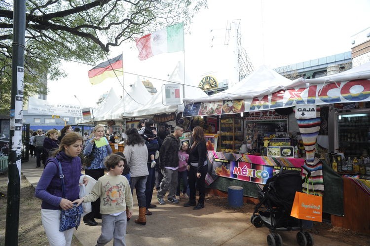 Música, productos y comidas típicas en la Fiesta de las Colectividades este fin de semana | Actualidad