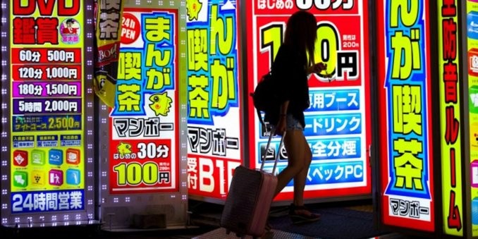 La dieron por muerta durante 10 años y estaba jugando videojuegos en un locutorio | Curiosidades