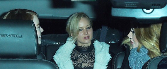Adele, Jennifer Lawrence y Emma Stone, de copas en Nueva York | Espectáculos