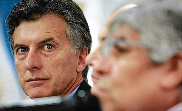 Moyano: "Esperemos que este cepo que le saca al dólar no se lo ponga a las paritarias" | Política