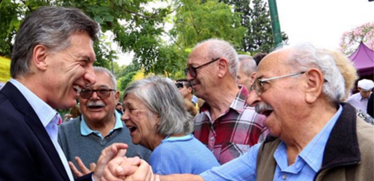 Macri envió un saludo por Año Nuevo: "¡Dejemos que entre el aire fresco!" | Política