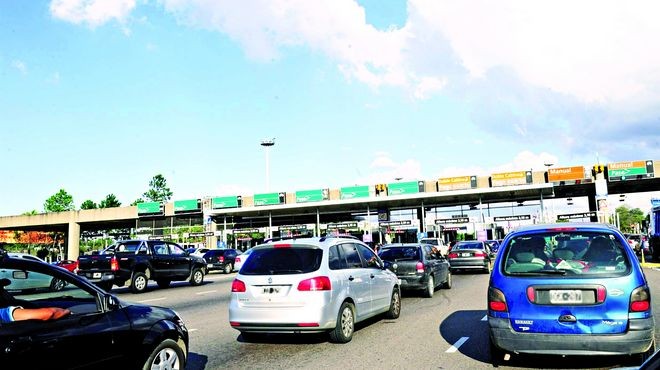 Aumentan los peajes de los accesos a Capital | Actualidad