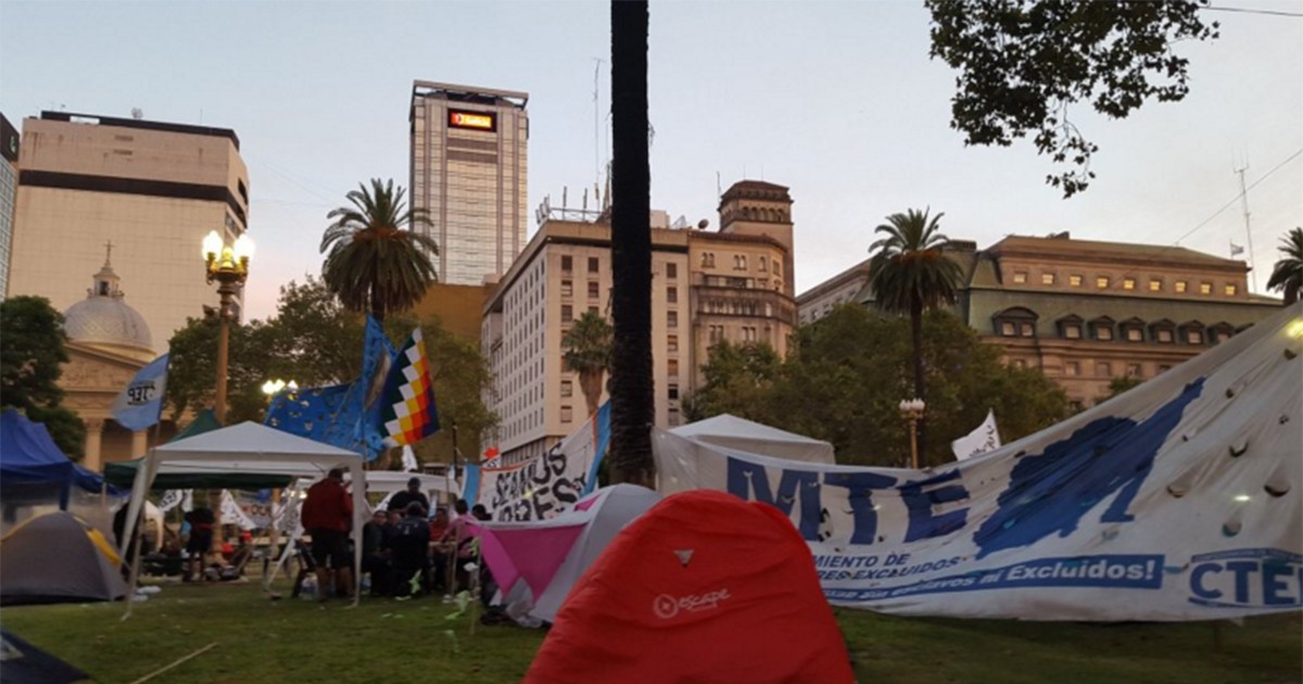 Acampan en Plaza de Mayo para pedir por la liberación de Milagro Sala | Actualidad