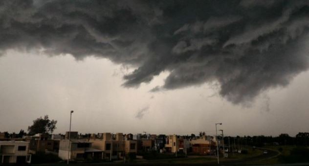 Córdoba: murió al ser alcanzado por un rayo cuando jugaba al fútbol | Actualidad