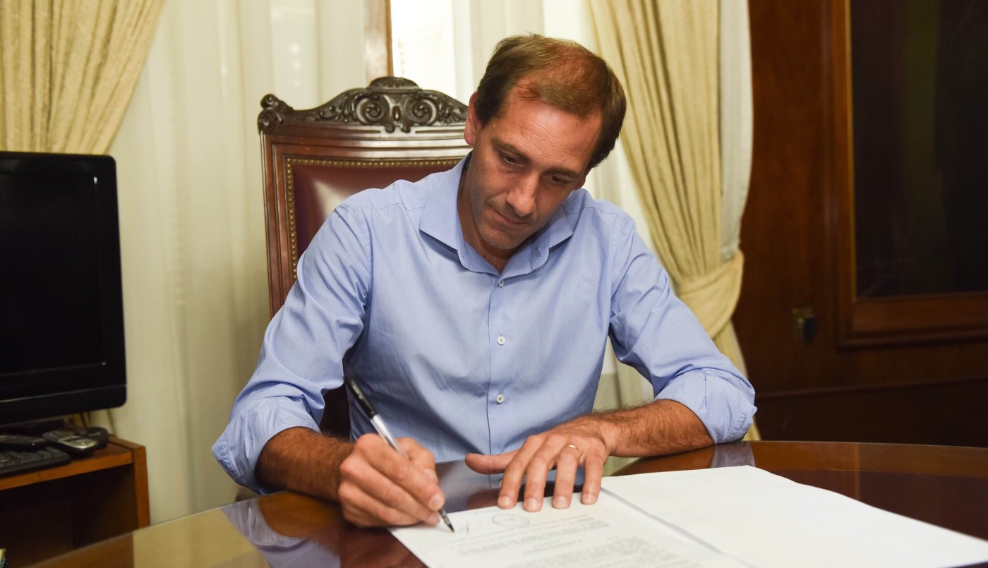 Detuvieron a un ex policía vinculado al asalto a la casa del intendente Julio Garro | Política