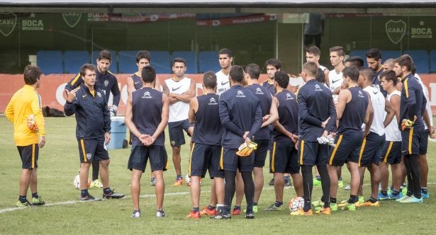 Guillermo Barros Schelotto: "El que les va a decir a los jugadores si siguen o no, soy yo" | Deportes