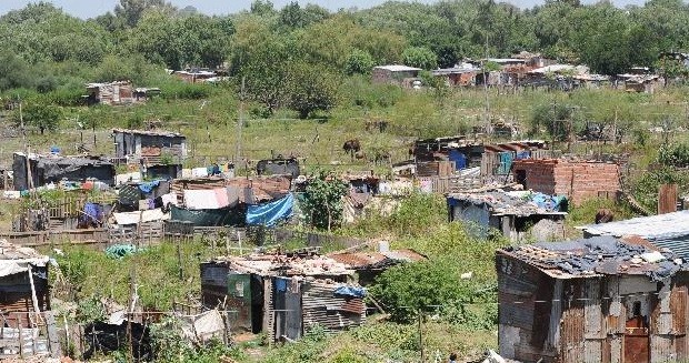 La pobreza aumento 5% en el primer trimestre de 2016, según la UCA | Actualidad