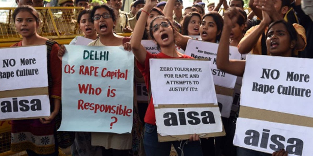 Conmoción por el caso de una mujer violada, mutilada y asesinada en la India | Internacionales