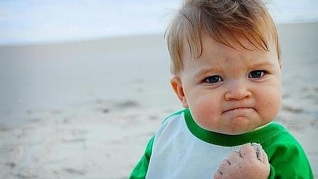 Fotos: así está ahora el bebé del meme más famoso | Redes