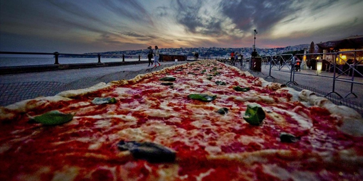 Italia: cocinaron la pizza más larga del mundo | Curiosidades