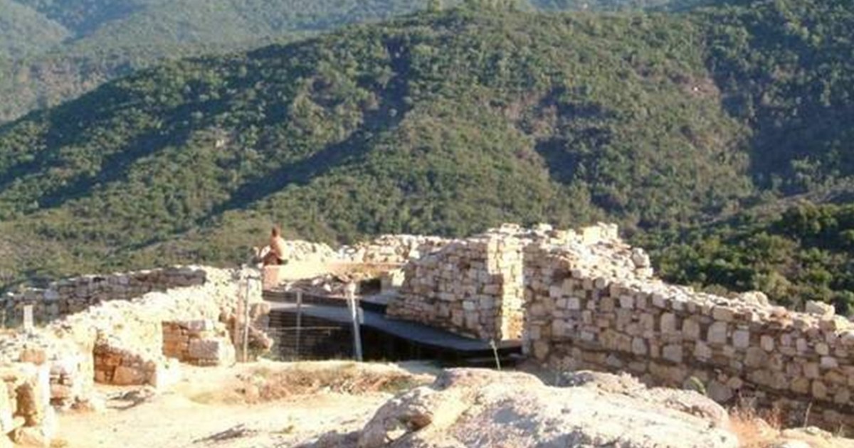 Descubren una tumba que podría ser la de Aristóteles | Curiosidades