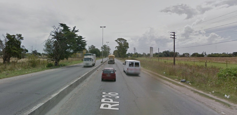 Perdió el control del auto y mató al dueño de un puesto de tortillas y a un cliente | Actualidad