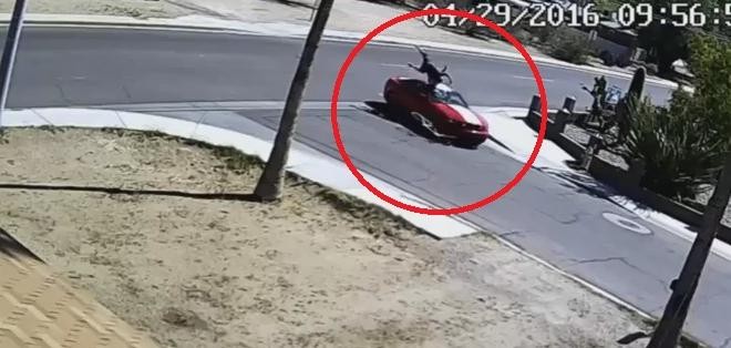 Confesó que tenía sida, se fue en bici y su novia lo atropelló con el auto | Curiosidades