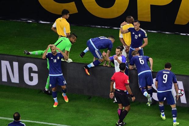 Foto impactante: así le quedó el brazo al Pocho Lavezzi | Deportes