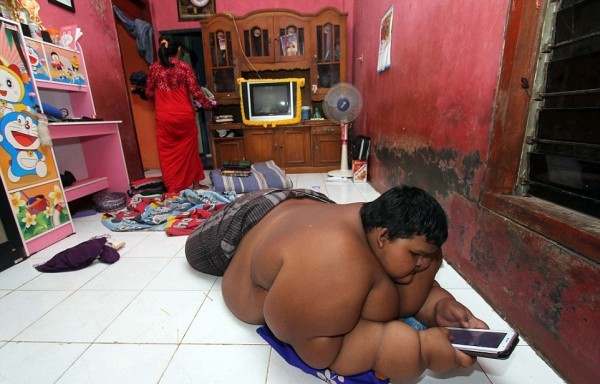 India: temen por la vida del chico que tiene 10 años y pesa 192 kilos | Curiosidades