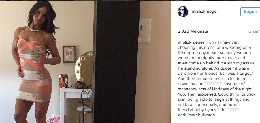 La valiente respuesta de la invitada a un casamiento que sufrió bullying por su vestido | Redes