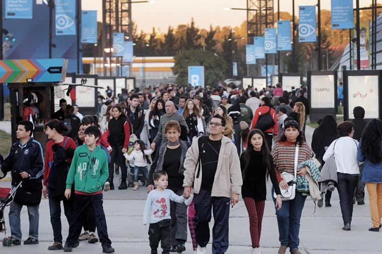 Claves para no colapsar y disfrutar con los chicos en vacaciones de invierno | Actualidad