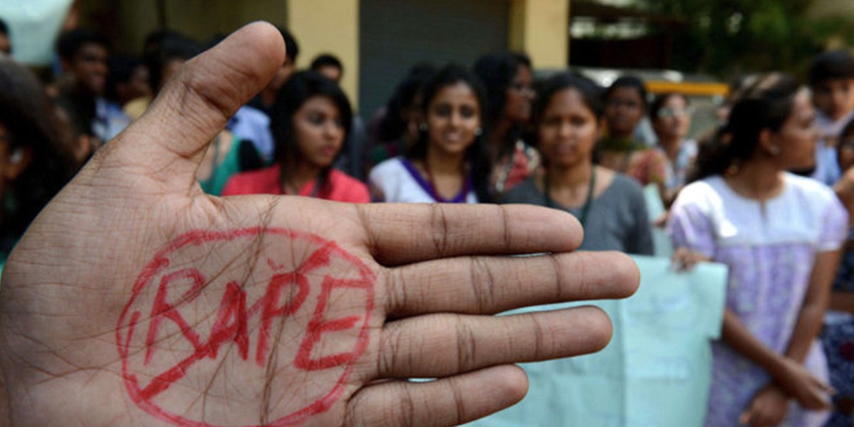 Una joven india fue violada dos veces por el mismo grupo de hombres | Internacionales