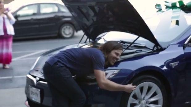 La historia de los empleados que le regalaron un auto a su jefe | Curiosidades