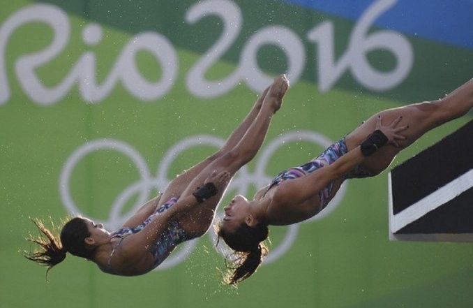 Una deportista echó a su compañera para tener sexo, después compitieron juntas y salieron últimas | Deportes