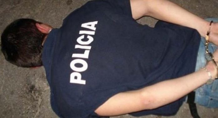 Detienen a dos policías por robar una moto secuestrada | Actualidad