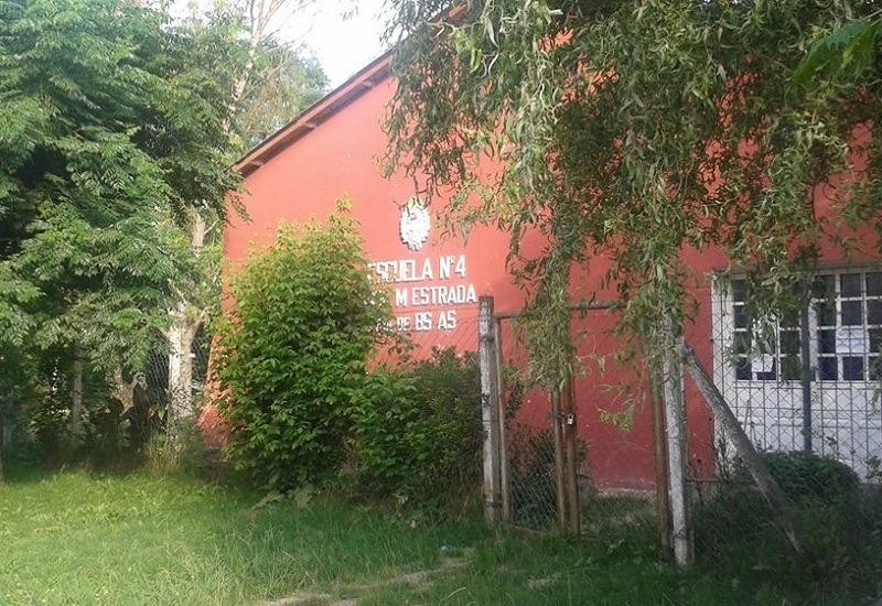 Denuncian que se fumigó una escuela con agrotóxicos en pleno horario de clases | Actualidad