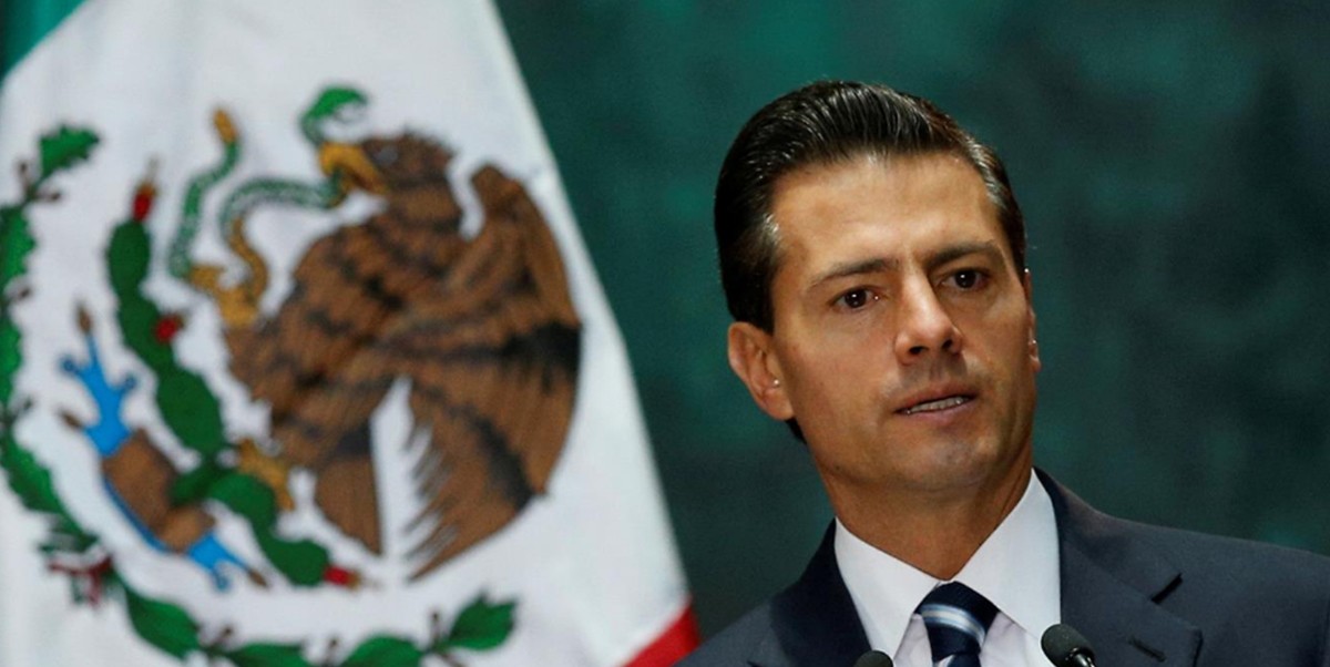Una investigación acusa al presidente de México de plagiar su tesis | Internacionales