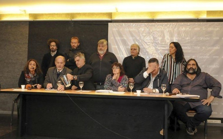 Los siete gremios docentes nacionales ratificaron el paro general para mañana | Política