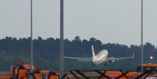 Frankfurt: un avión logró despegar en el último minuto y se salvó de la tragedia | Internacionales