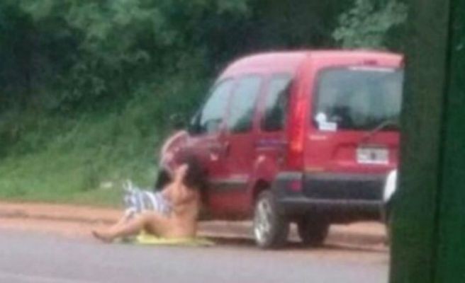 La historia de la mujer que se desnudó en la calle para pedirle a su novio que no la deje | Actualidad