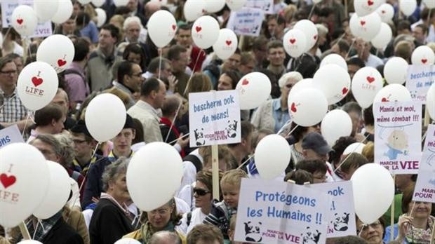 Por primera vez, se aplicó la eutanasia a un menor de edad | Internacionales