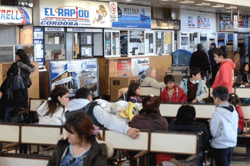 Encontraron en Retiro a una menor salteña que se había fugado para buscar a su novio | Actualidad