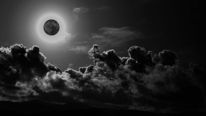 Este viernes habrá "luna negra" y algunos temen que llegue el fin del mundo | Actualidad