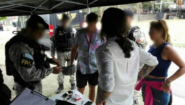 Hallaron marihuana, cocaína, LSD y éxtasis cerca de una fiesta electrónica en Carlos Paz | Actualidad