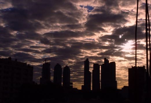 Lunes nublado y cálido con inestabilidad hacia la noche | Actualidad