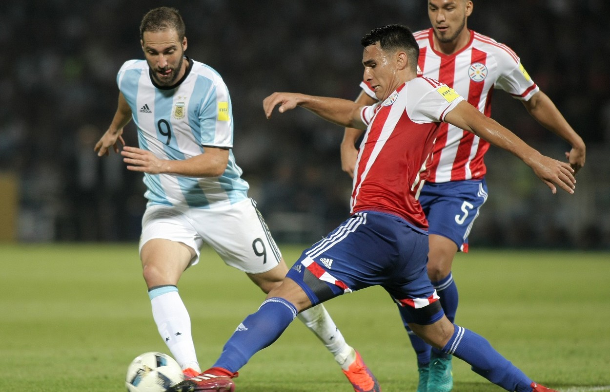 Higuaín, tras la derrota de la Selección: "Mientras el técnico me llame, voy a seguir viniendo" | Deportes