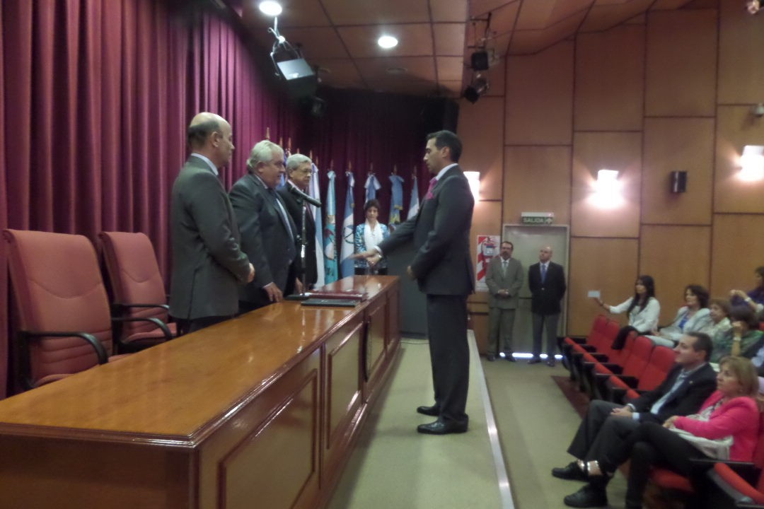 Salta: renunció a su cargo en un ministerio para asumir como juez pero siguió cobrando los dos sueldos | Política