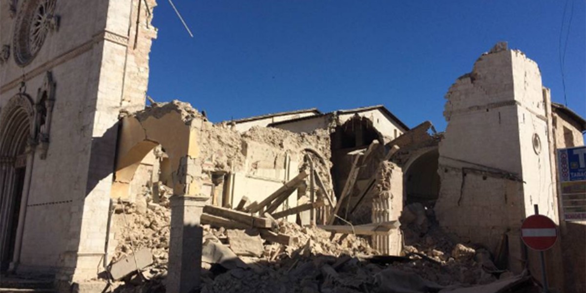 La basílica de San Benito: antes y después del terremoto en Italia | Internacionales