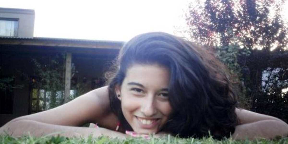 Murió una de las jóvenes apuñaladas en una plaza de La Boca | Actualidad