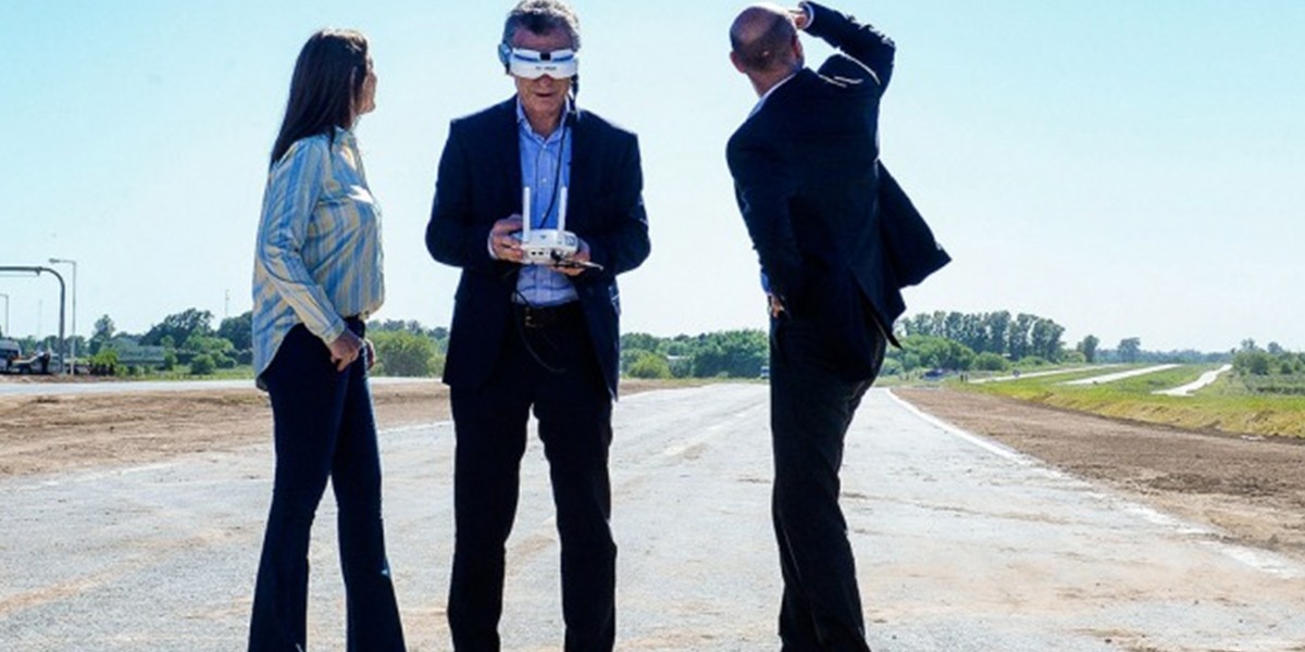 Macri piloteó un drone y estallaron los memes en Twitter | Redes