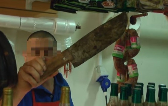 Un carnicero atacó a cuchilladas a su expareja y a su exsuegra | Actualidad