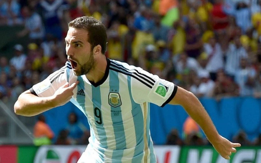 Higuaín: "A veces es difícil aceptar la crítica" | Deportes